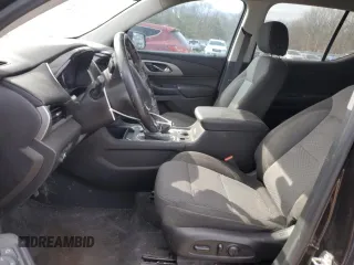 2018 Chevrolet Traverse LT Cloth z VIN 1GNERGKW6JJ265546, wystawiony jako Copart lot #46409545 z przebiegiem 116 079 mil mil oraz Szkoda całkowita • Salvage title. Historia ofert i sprzedaży dostępna na DreamBid. Obrazek 7.