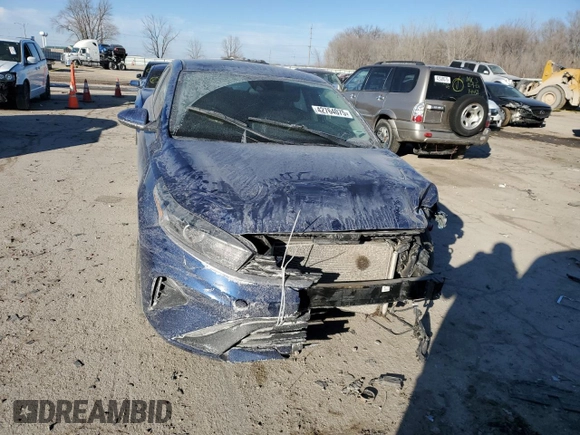 2022 Kia Forte LXS with VIN 3KPF24ADXNE448550, listed as a Copart auction lot 42764075 with 114,002 mi miles and Salvage Title. Bid and sale history available at DreamBid. Image 5.