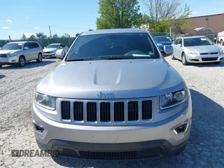 2016 Jeep Grand Cherokee Laredo z VIN 1C4RJFAG0GC384227, wystawiony jako IAAI lot #41995947 z przebiegiem 155 276 mil mil oraz . Historia ofert i sprzedaży dostępna na DreamBid. Obrazek 12.