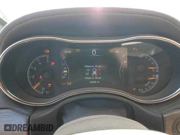 2018 Jeep Grand Cherokee Overland with VIN 1C4RJFCM0JC374114, listed as a Copart auction lot 42227195 with 44,268 mi miles and Salvage title. Bid and sale history available at DreamBid. Image 9.