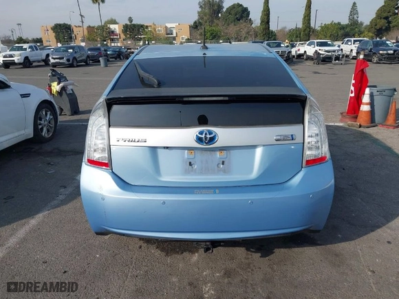 2013 Toyota Prius Plug-In with VIN JTDKN3DP2D3043732, listed as a IAAI auction lot 41457433 with 61,575 mi miles. Bid and sale history available at carsss.com. Image 16.