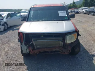 2004 Honda Element EX with VIN 5J6YH28584L026108, listed as a IAAI auction lot 42391346 with 285,776 mi miles and . Bid and sale history available at DreamBid. Image 12.