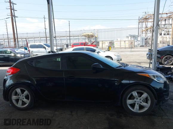 2013 Hyundai Veloster w/Black Int with VIN KMHTC6AD6DU088815, listed as a IAAI auction lot 42184776 with 204,930 mi miles and . Bid and sale history available at DreamBid. Image 13.