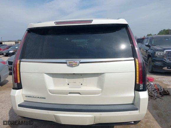 2015 Cadillac Escalade Premium with VIN 1GYS3NKJ1FR553712, listed as a IAAI auction lot 41660900 with 93,423 mi miles. Bid and sale history available at carsss.com. Image 16.
