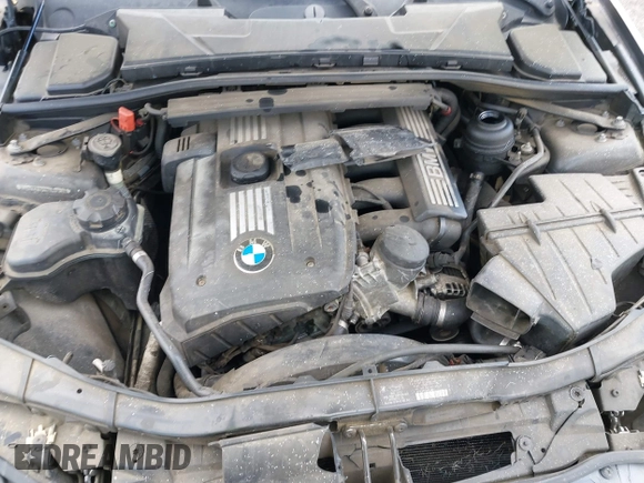 2007 BMW 3 Series 328i z VIN WBAVA37507NL17244, wystawiony jako IAAI lot #42320298 z przebiegiem 123 554 mil mil oraz . Historia ofert i sprzedaży dostępna na DreamBid. Obrazek 10.