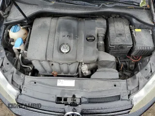 2010 Volkswagen Jetta z VIN 3VWMX7AJ3AM613562, wystawiony jako Copart lot #72537504 z przebiegiem 354 525 mil mil oraz Nie do naprawy • Non repairable. Historia ofert i sprzedaży dostępna na DreamBid. Obrazek 11.