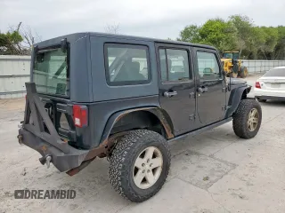 2008 Jeep Wrangler Unlimited Rubicon z VIN 1J4GA69128L529271, wystawiony jako Copart lot #58939945 z przebiegiem 94 503 mil mil oraz Szkoda całkowita • Salvage title. Historia ofert i sprzedaży dostępna na DreamBid. Obrazek 3.