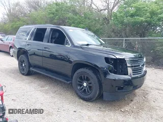 2017 Chevrolet Tahoe LT z VIN 1GNSCBKC7HR157557, wystawiony jako IAAI lot #42084452 z przebiegiem 131 569 mil mil oraz . Historia ofert i sprzedaży dostępna na DreamBid. Obrazek 1.