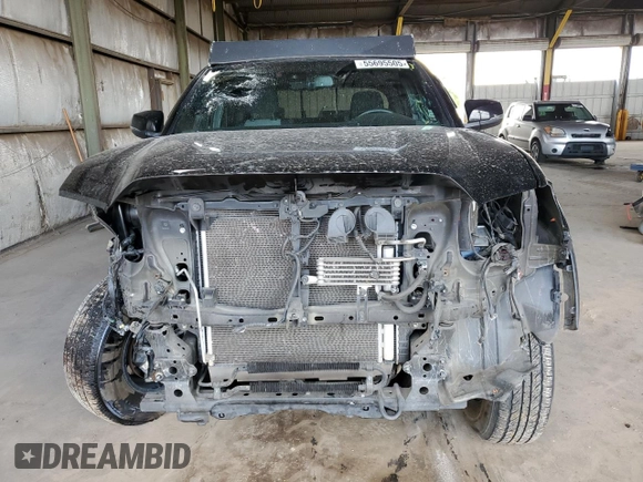 2020 Toyota Tacoma SR5 z VIN 5TFCZ5AN0LX229364, wystawiony jako Copart lot #55695505 z przebiegiem 69 908 mil mil oraz Szkoda całkowita • Salvage title. Historia ofert i sprzedaży dostępna na DreamBid. Obrazek 5.