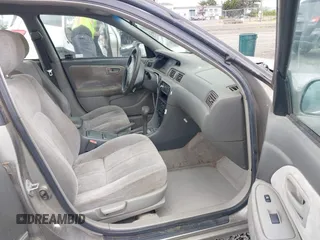 1998 Toyota Camry LE z VIN JT2BG22K6W0147522, wystawiony jako IAAI lot #42305222 z przebiegiem 224 539 mil mil oraz . Historia ofert i sprzedaży dostępna na DreamBid. Obrazek 5.