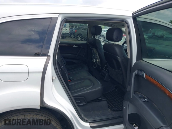 2015 Audi Q7 Premium Plus with VIN WA1LGBFE1FD004786, listed as a IAAI auction lot 42726311 with 245,611 mi miles and . Bid and sale history available at DreamBid. Image 8.
