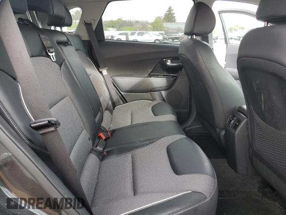 2022 Kia Niro S with VIN KNDCC3LG5N5160738, listed as a Copart auction lot 44829955 with 41,585 mi miles and Salvage Title. Bid and sale history available at DreamBid. Image 11.