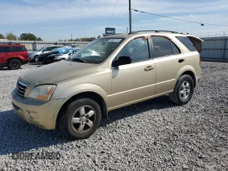 2009 Kia Sorento LX with VIN KNDJD735895897089, listed as a Copart auction lot 50828745 with 320,361 mi miles and Salvage Title. Bid and sale history available at carsss.com. Image 1.