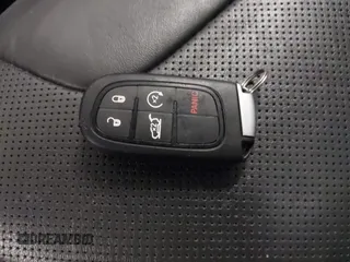 2021 Jeep Cherokee Limited z VIN 1C4PJMDX0MD194876, wystawiony jako IAAI lot #41090455 z przebiegiem 76 121 mil mil oraz . Historia ofert i sprzedaży dostępna na DreamBid. Obrazek 11.