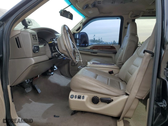 2002 Ford Excursion Limited with VIN 1FMSU43F72EB66215, listed as a Copart auction lot 84538244 with NaN miles and Salvage Title. Bid and sale history available at carsss.com. Image 7.