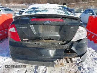 2010 Ford Fusion SE with VIN 3FAHP0HA7AR180984, listed as a IAAI auction lot 41576269 with 165,998 mi miles. Bid and sale history available at carsss.com. Image 6.