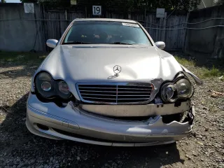 2003 Mercedes-Benz C 230 Kompressor with VIN WDBRF40J93F383720, listed as a Copart auction lot 75665054 with Not Provided miles and Salvage Title. Bid and sale history available at DreamBid. Image 5.
