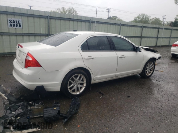 2010 Ford Fusion SE with VIN 3FAHP0HA5AR252443, listed as a Copart auction lot 51155935 with 320,416 mi miles and Salvage Title. Bid and sale history available at carsss.com. Image 3.