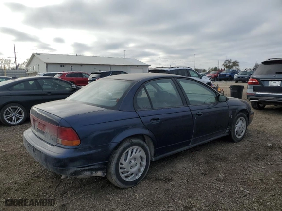 1999 Saturn SL with VIN 1G8ZK5275XZ333433, listed as a Copart auction lot 81675704 with 114,738 mi miles and Salvage Title. Bid and sale history available at carsss.com. Image 3.