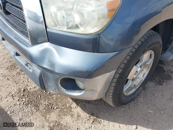 2007 Toyota Tundra SR5 with VIN 5TBET54107S456402, listed as a IAAI auction lot 41828151 with 104,672 mi miles. Bid and sale history available at carsss.com. Image 6.