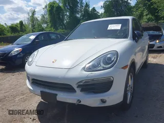 2012 Porsche Cayenne S z VIN WP1AB2A24CLA48791, wystawiony jako IAAI lot #42167069 z przebiegiem 133 819 mil mil oraz . Historia ofert i sprzedaży dostępna na DreamBid. Obrazek 6.