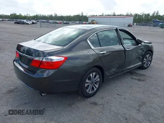 2014 Honda Accord LX z VIN 1HGCR2F39EA201009, wystawiony jako IAAI lot #41952012 z przebiegiem 104 403 mil mil oraz . Historia ofert i sprzedaży dostępna na DreamBid. Obrazek 4.
