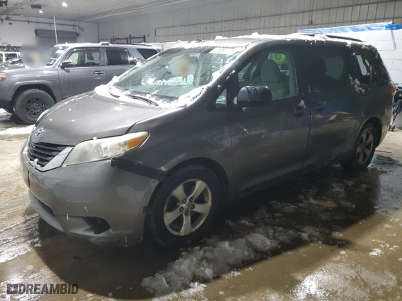 2013 Toyota Sienna LE AAS with VIN 5TDKK3DC2DS367381, listed as a Copart auction lot 46853105 with 228,662 mi miles and Clean Title. Bid and sale history available at carsss.com. Image 1.