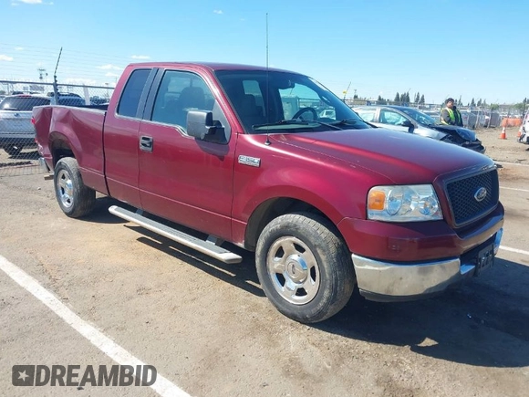2005 Ford F-150 XLT with VIN 1FTPX125X5NB14753, listed as a IAAI auction lot 41923102 with 110,164 mi miles. Bid and sale history available at carsss.com. Image 1.