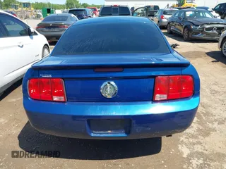 2008 Ford Mustang Deluxe with VIN 1ZVHT80N185198460, listed as a IAAI auction lot 42171425 with 135,024 mi miles and . Bid and sale history available at DreamBid. Image 16.