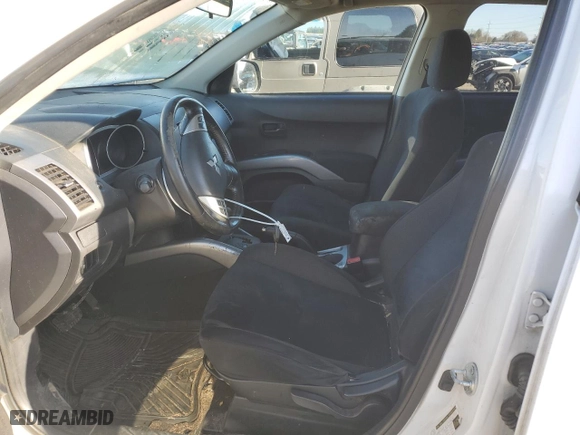 2007 Mitsubishi Outlander LS with VIN JA4MT31X07Z013806, listed as a Copart auction lot 89101575 with 215,953 mi miles and Salvage Title. Bid and sale history available at carsss.com. Image 7.