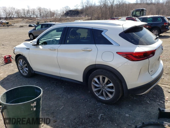 2020 Infiniti QX50 LUXE with VIN 3PCAJ5M32LF102733, listed as a Copart auction lot 46073343 with 23,978 mi miles. Bid and sale history available at carsss.com. Image 2.