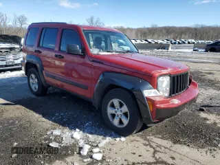 2009 Jeep Liberty Sport with VIN 1J8GN28K19W533009, listed as a Copart auction lot 45673195 with 249,878 mi miles and Salvage Title. Bid and sale history available at DreamBid. Image 4.