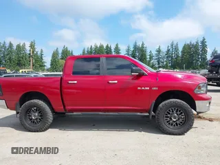 2009 Dodge 1500 Laramie z VIN 1D3HV13T79S708304, wystawiony jako IAAI lot #42445125 z przebiegiem 179 069 mil mil oraz . Historia ofert i sprzedaży dostępna na DreamBid. Obrazek 13.