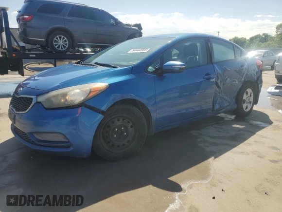 2015 Kia Forte LX with VIN KNAFX4A69F5303724, listed as a Copart auction lot 54444985 with 157,912 mi miles and Clean Title. Bid and sale history available at carsss.com. Image 1.
