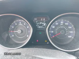 2016 Hyundai Elantra SE with VIN 5NPDH4AE3GH734642, listed as a IAAI auction lot 42188880 with 118,934 mi miles and . Bid and sale history available at DreamBid. Image 7.