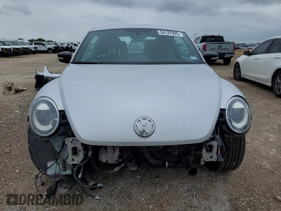 2012 Volkswagen Beetle with VIN 3VWV67AT7CM643899, listed as a Copart auction lot 54127995 with Not Provided miles and Salvage Title. Bid and sale history available at DreamBid. Image 5.