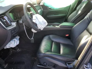 2018 Volvo XC60 Momentum с VIN LYVA22RK6JB069830, выставлен на аукционе Copart как лот 41773915 с пробегом 111 870 миль миль и Списание • Salvage title. История ставок и продаж доступна на DreamBid. Изображение 7.