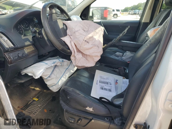2011 Land Rover LR2 HSE with VIN SALFR2BN1BH230860, listed as a Copart auction lot 55504025 with 222,648 mi miles and Salvage title. Bid and sale history available at DreamBid. Image 7.