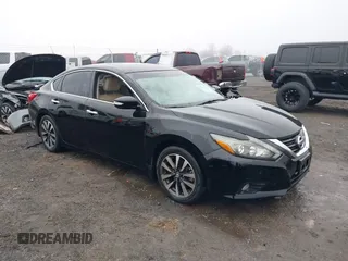 2016 Nissan Altima SR with VIN 1N4AL3AP6GC168992, listed as a IAAI auction lot 41340191 with 93,901 mi miles and . Bid and sale history available at carsss.com. Image 1.