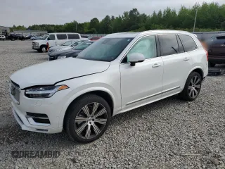 2024 Volvo XC90 Plus Bright Theme z VIN YV4062PE8R1164676, wystawiony jako Copart lot #52510525 z przebiegiem Nie podano mil oraz Szkoda całkowita • Salvage title. Historia ofert i sprzedaży dostępna na DreamBid. Obrazek 1.