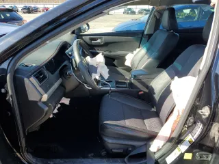 2017 Toyota Camry XLE z VIN 4T1BF1FK1HU284244, wystawiony jako Copart lot #51161125 z przebiegiem 130 312 mil mil oraz Nie do naprawy • Non repairable. Historia ofert i sprzedaży dostępna na DreamBid. Obrazek 7.