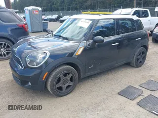 2012 MINI Countryman S with VIN WMWZC5C59CWM12757, listed as a IAAI auction lot 42276546 with 159,772 mi miles and . Bid and sale history available at DreamBid. Image 2.