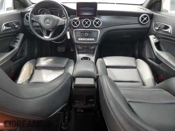 2019 Mercedes-Benz CLA 250 z VIN WDDSJ4EB9KN768336, wystawiony jako Copart lot #54876765 z przebiegiem 147 086 mil mil oraz Czysty tytuł • Clean title. Historia ofert i sprzedaży dostępna na DreamBid. Obrazek 8.