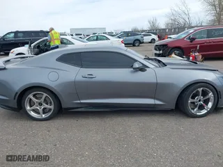 2022 Chevrolet Camaro ZL1 with VIN 1G1FK1R65N0126050, listed as a IAAI auction lot 41812386 with 20,197 mi miles. Bid and sale history available at carsss.com. Image 13.