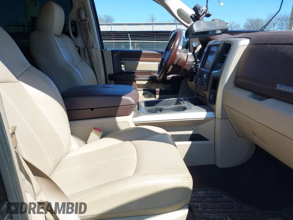 2018 Ram 2500 Laramie with VIN 3C6UR5NL5JG315081, listed as a IAAI auction lot 41858055 with 181,169 mi miles. Bid and sale history available at carsss.com. Image 5.