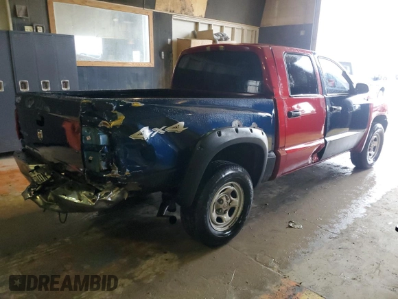 2006 Dodge Dakota ST with VIN 1D7HE28K36S592924, listed as a Copart auction lot 85108684 with Not Provided miles and Salvage Title. Bid and sale history available at carsss.com. Image 3.