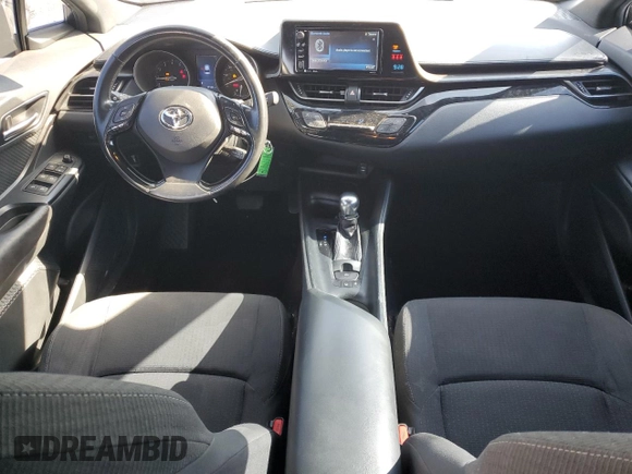 2018 Toyota C-HR XLE z VIN NMTKHMBX7JR052600, wystawiony jako Copart lot #58599785 z przebiegiem 71 144 mil mil oraz Szkoda całkowita • Salvage title. Historia ofert i sprzedaży dostępna na DreamBid. Obrazek 8.