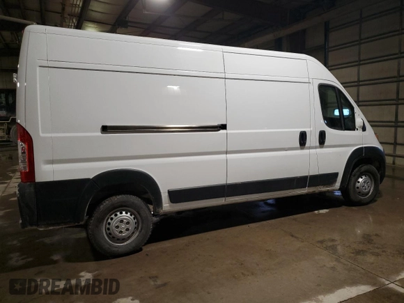 2024 Ram ProMaster Cargo Tradesman with VIN 3C6LRVDG0RE132534, listed as a Copart auction lot 48013655 with 27,227 mi miles and Clean Title. Bid and sale history available at DreamBid. Image 3.