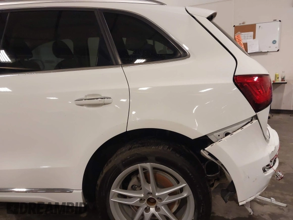 2017 Audi Q5 Premium Plus with VIN WA1L2AFP2HA093928, listed as a IAAI auction lot 42407237 with 117,137 mi miles and . Bid and sale history available at DreamBid. Image 19.