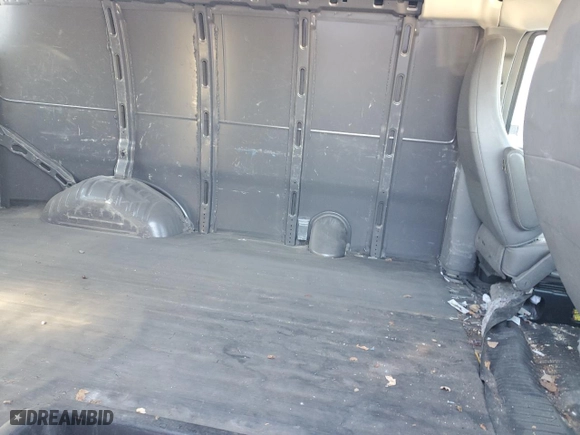 2011 GMC Savana Cargo Van with VIN 1GTW7FCA3B1123382, listed as a Copart auction lot 89340135 with 323,662 mi miles and Clean Title. Bid and sale history available at carsss.com. Image 11.